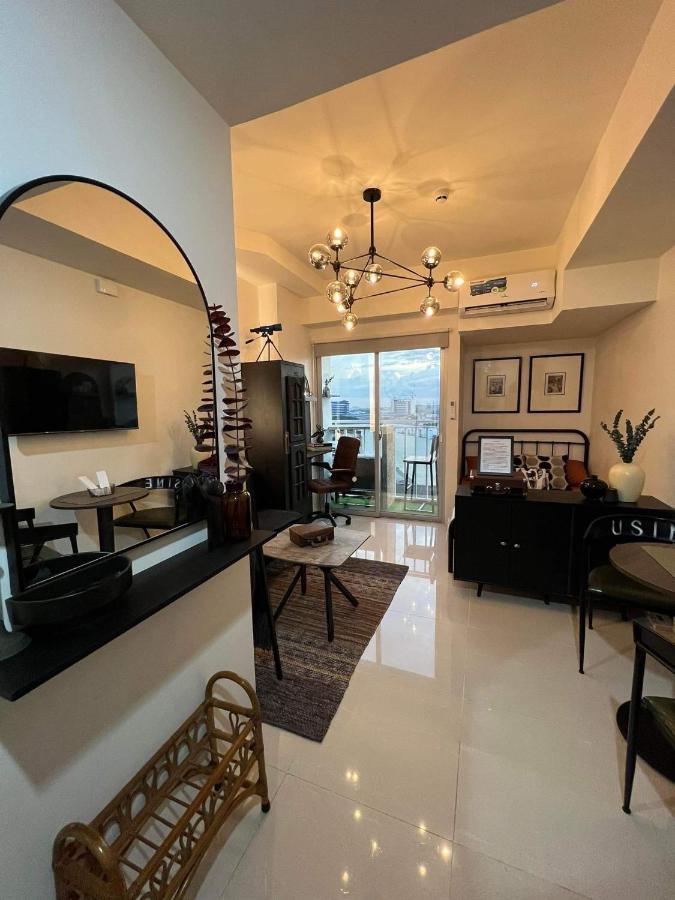 Inspiria Abreeza Davao Aparthotel Bagian luar foto